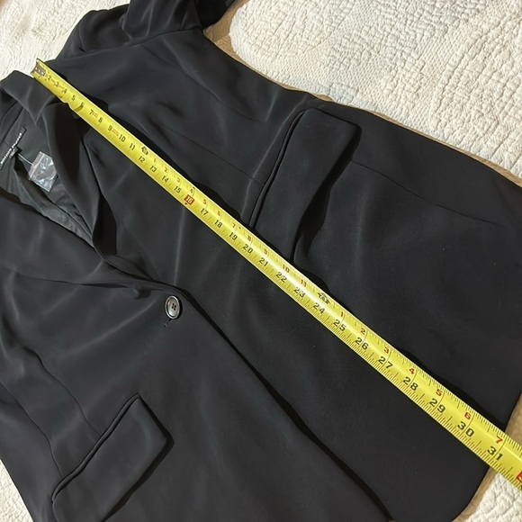 Boston Proper Black Blazer. New. Size 16 - Picture 10 of 13
